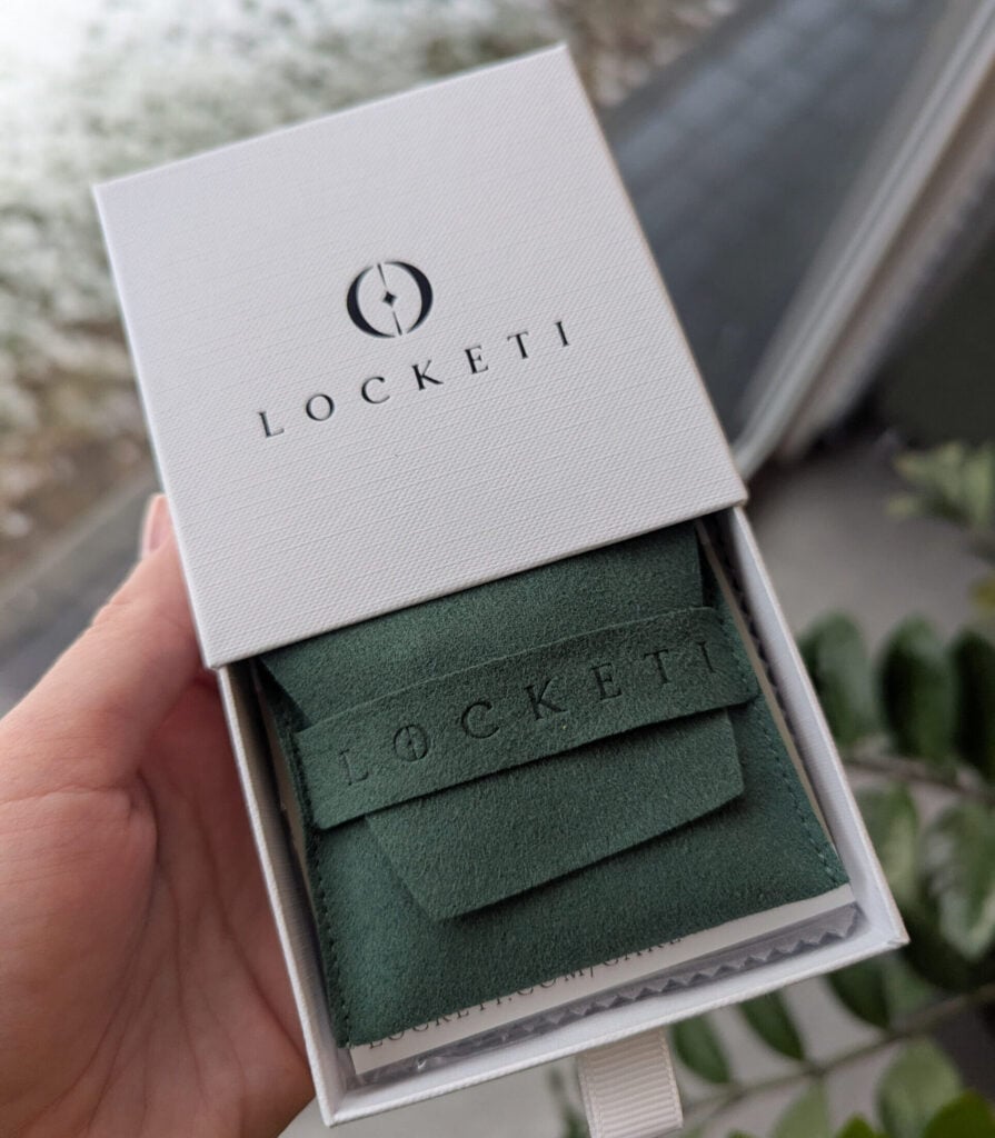 Image #3 from Monika